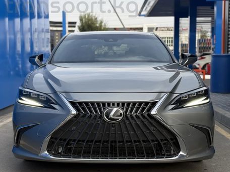 Lexus ES, 2023