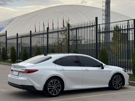 Toyota Camry, 2025 — фото 18
