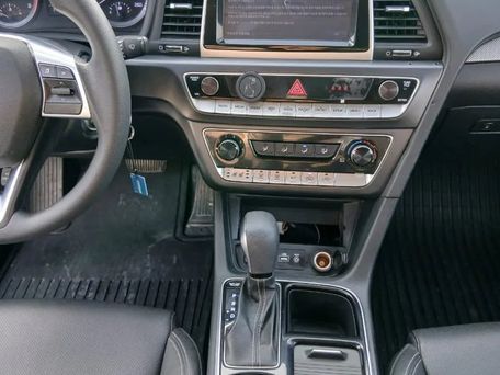 Hyundai Sonata, 2020 — photo 10