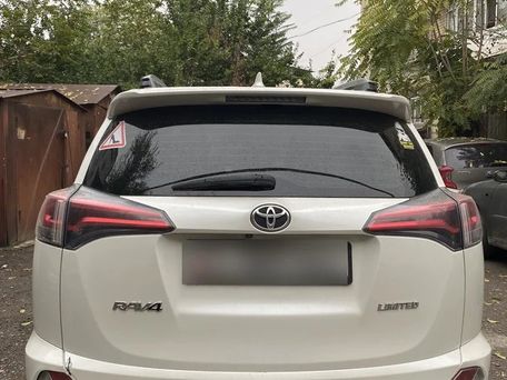 Toyota RAV4, 2017 — сүрөт 4