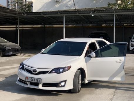 Toyota Camry, 2012 — photo 3
