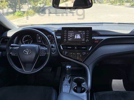 Toyota Camry, 2022 — photo 6