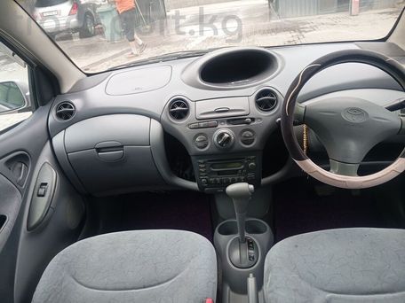 Toyota Vitz, 1999 — сүрөт 4