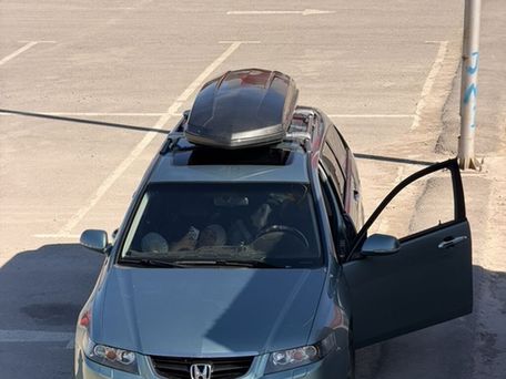 Honda Accord, 2004