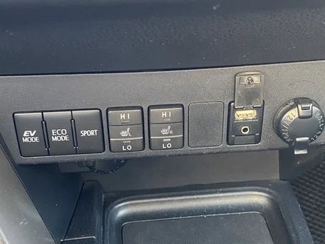 Toyota RAV4, 2017 — 照片 8