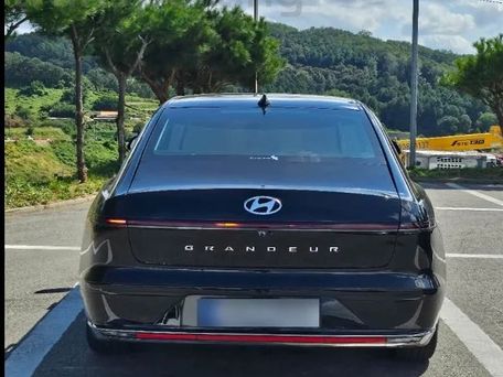 Hyundai Grandeur, 2023 — photo 9