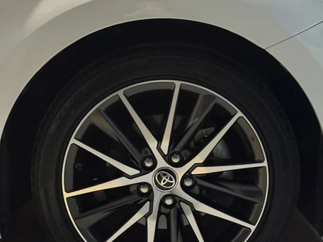 Toyota Camry, 2022 — 照片 11