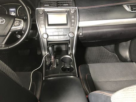 Toyota Camry, 2017 — фото 15