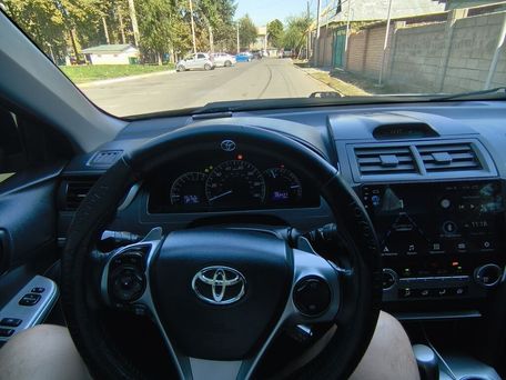Toyota Camry, 2013 — фото 5