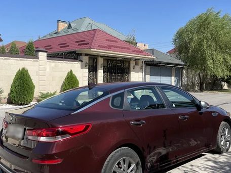 Kia Optima, 2020 — photo 9