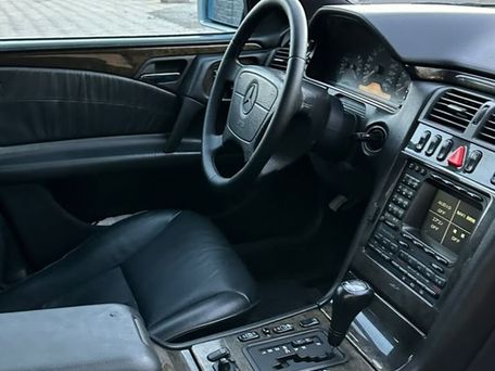 Mercedes-Benz E-Класс, 1998 — сүрөт 5