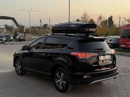 Toyota RAV4, 2017 — 照片 7