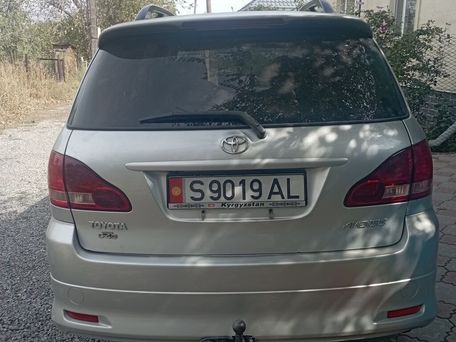 Toyota Avensis Verso, 2003 — 照片 4
