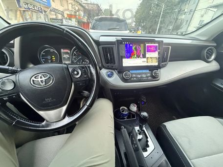 Toyota RAV4, 2017 — 照片 9
