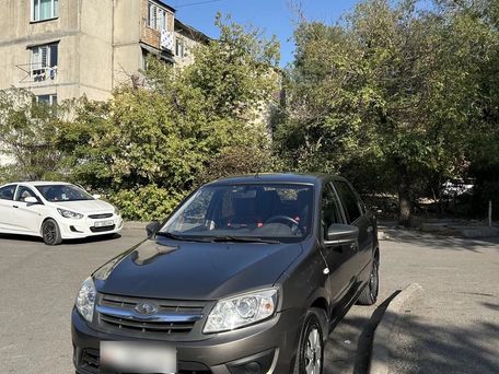 Lada (ВАЗ) Granta, 2017 — фото 1