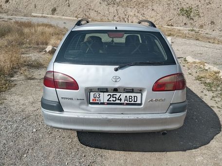 Toyota Avensis, 2001 — photo 2