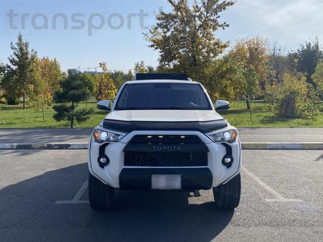 Toyota 4Runner, 2016 — photo 2