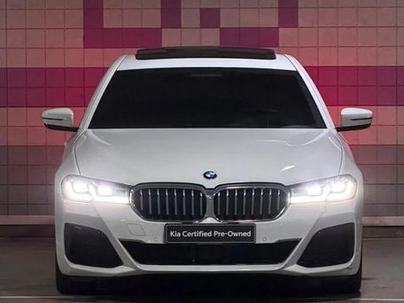 BMW 5 серии, 2021 — 照片 2