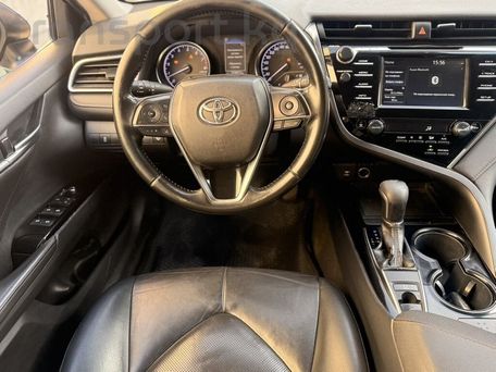Toyota Camry, 2020 — 照片 6