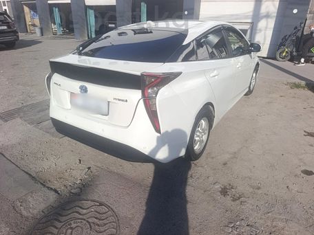 Toyota Prius, 2018 — фото 4