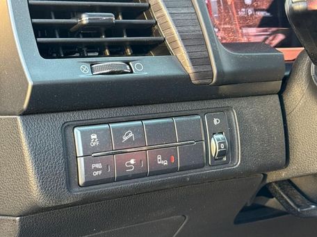 SsangYong Rexton, 2020 — photo 15