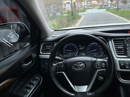 Toyota Highlander, 2018 — сүрөт 7
