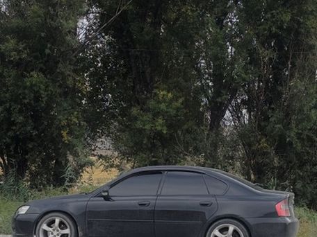Subaru Legacy, 2003 — 照片 2