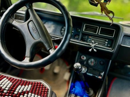 LADA 2107, 2010 — photo 2