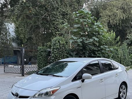 Toyota Prius, 2015 — фото 2