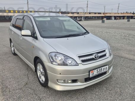 Toyota Ipsum, 2001 — фото 1
