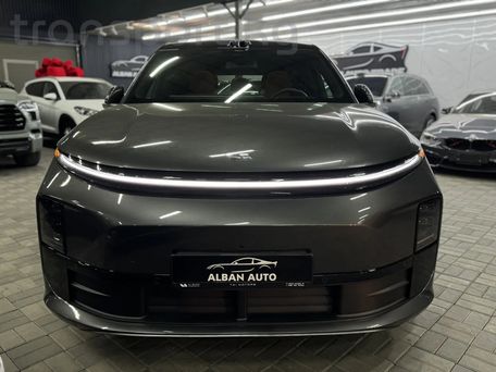 Li Auto (Lixiang) L6, 2025 — 照片 2