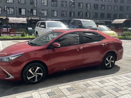 Toyota Corolla, 2018 — 照片 2