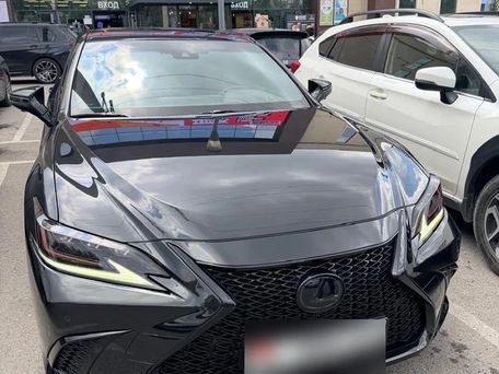 Lexus ES, 2020