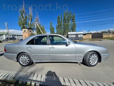 Mercedes-Benz E-Класс, 2001 — фото 3