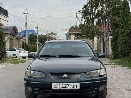 Toyota Camry, 1997 — фото 1