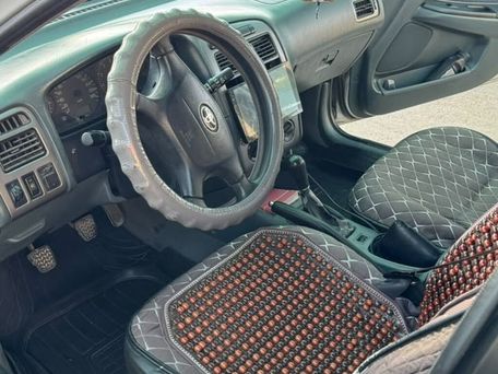Toyota Corolla, 2002 — 照片 4