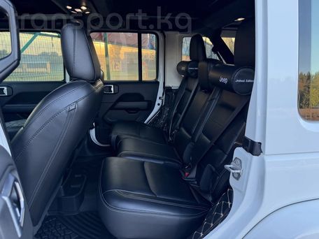 Jeep Wrangler, 2021 — сүрөт 12