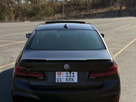 BMW 5 Series, 2018 — сүрөт 8