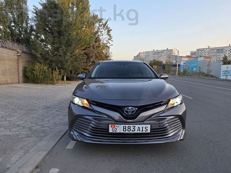 Toyota Camry, 2020 — photo 2