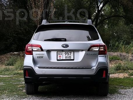Subaru Outback, 2018 — photo 2