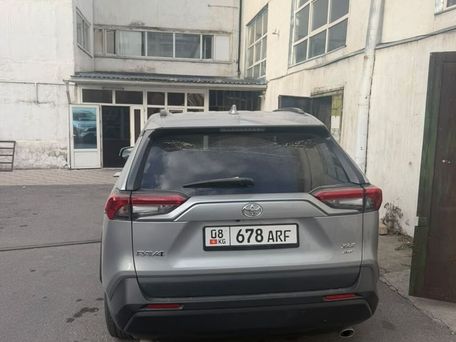 Toyota RAV4, 2021 — сүрөт 2