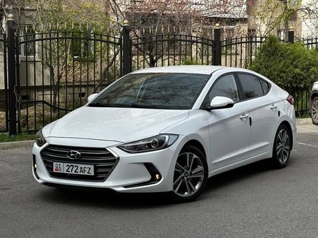Hyundai Avante, 2018 — 照片 6