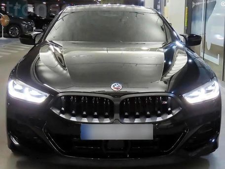 BMW 8 серии, 2023 — фото 1