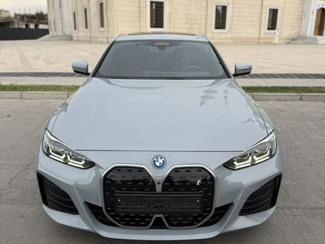 BMW i4, 2022 — фото 1