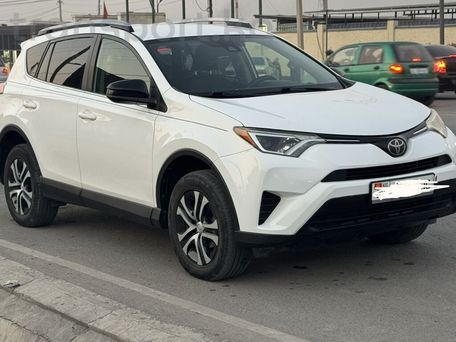 Toyota RAV4, 2018 — photo 1