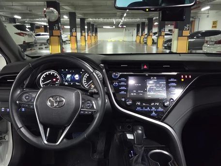 Toyota Camry, 2019 — сүрөт 6