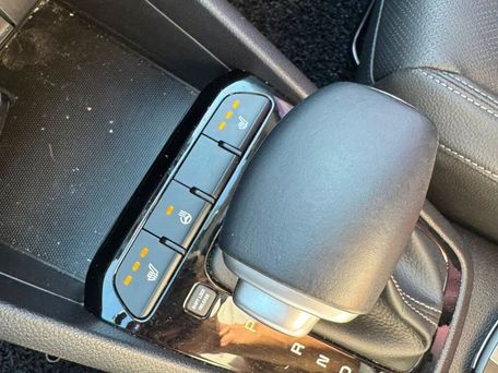 Kia Stonic, 2020 — photo 8