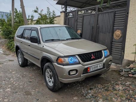 Mitsubishi Montero Sport, 2000 — 照片 2
