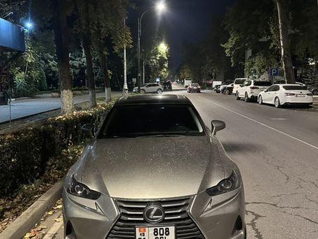 Lexus IS, 2019 — 照片 3