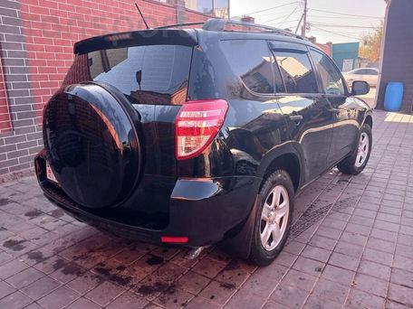 Toyota RAV4, 2011 — 照片 6